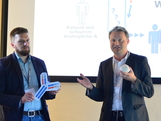 Peter Allacher und Team stellen Projekt vor